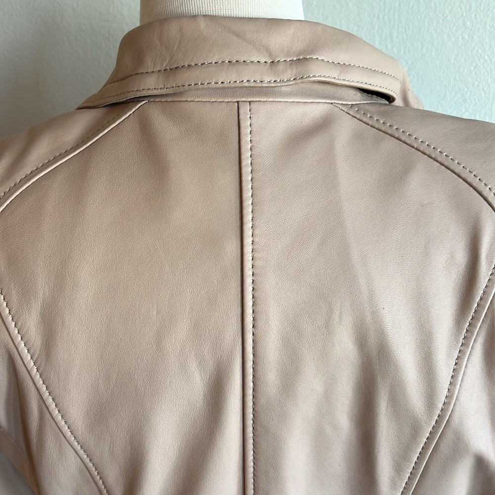 Beautiful Lined Leather Jacket - image 3